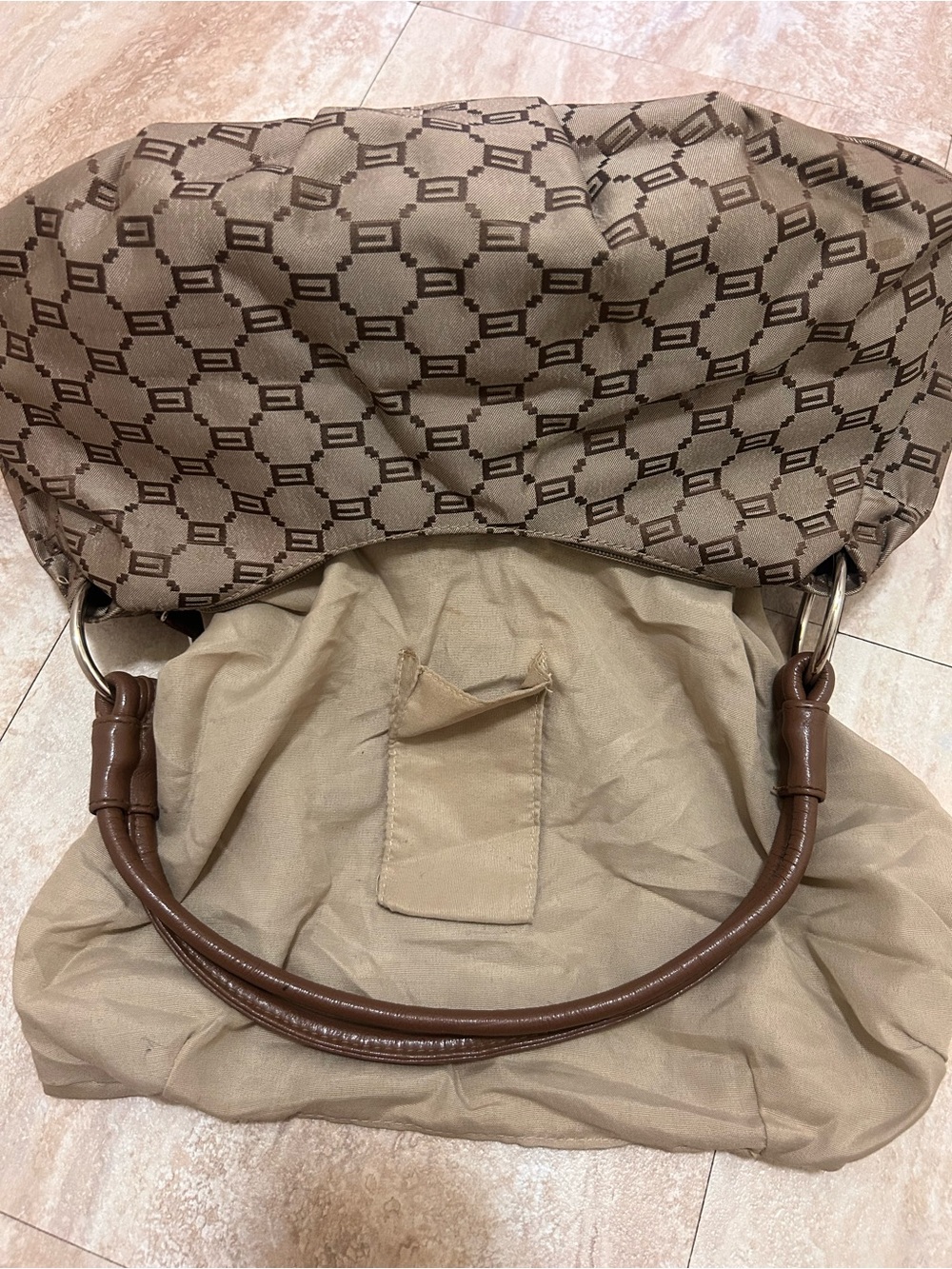 Shoulder Bag - Picture 10 of 11